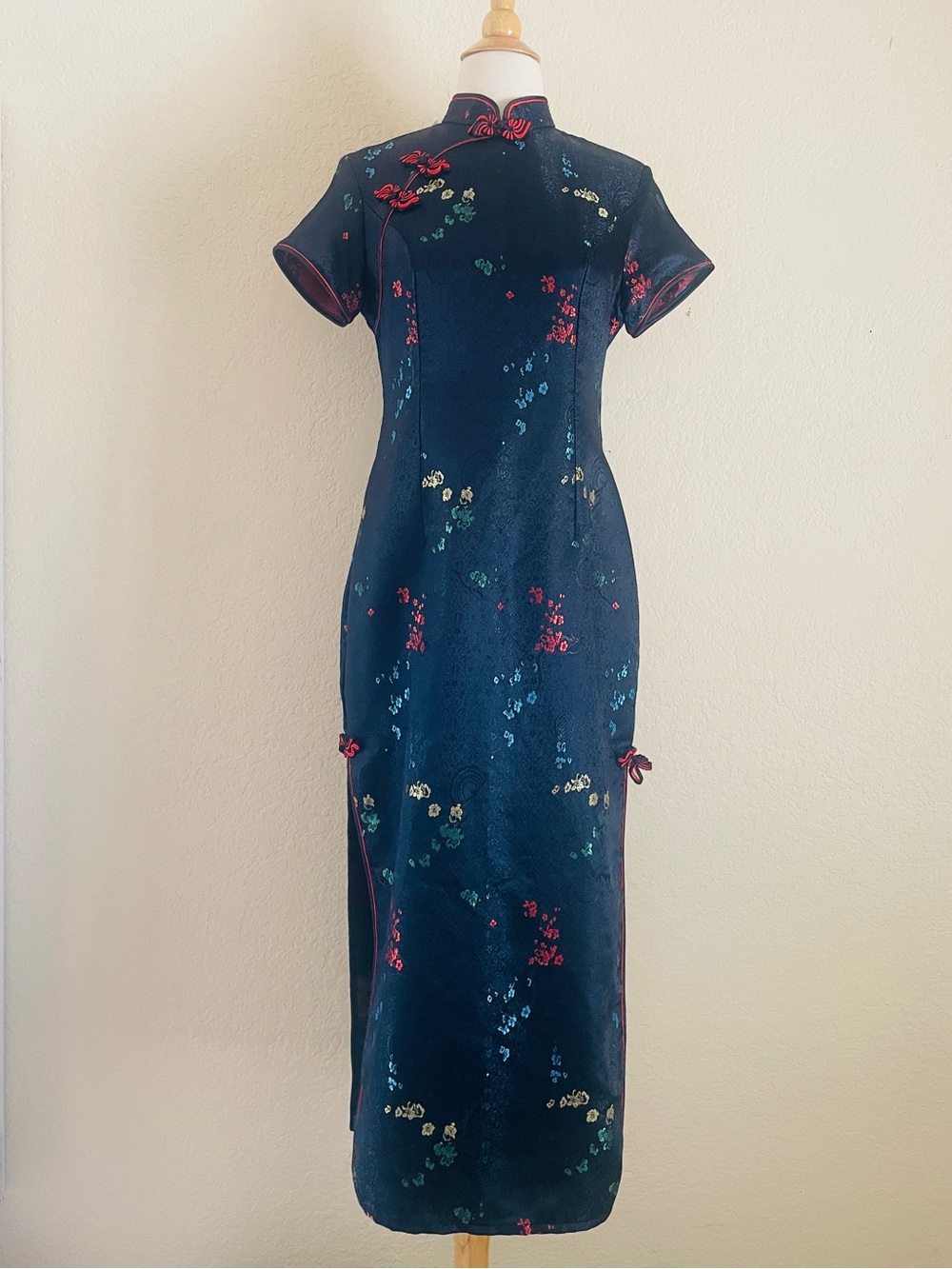 Vintage Cheongsam Maxi Dress